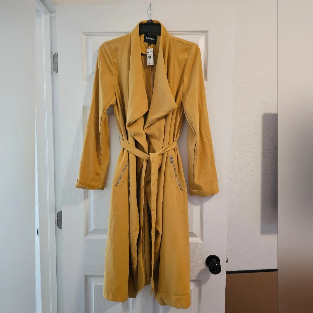 NWT Express belted soft trench coat - Picture 1 of 4